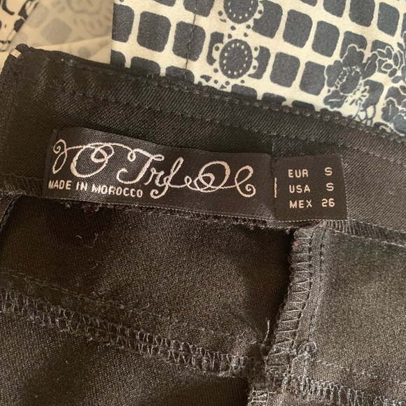 Zara size S strapless in skeletons black/white - Picture 4 of 6